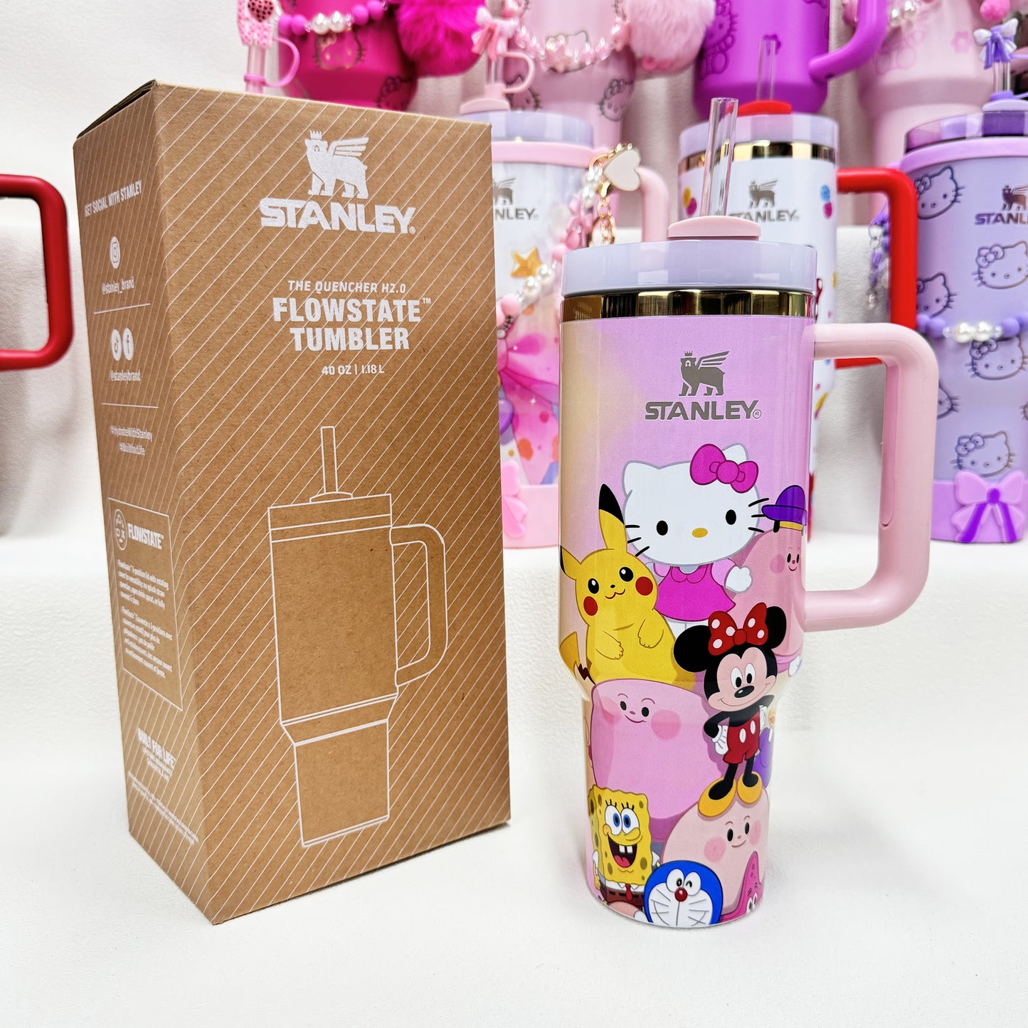 🔥40 OZ Stanley Tumbler Sanrio Hello Kitty Co-branded collection withAccessories，MixWholesale Available,Constantly Updated.
