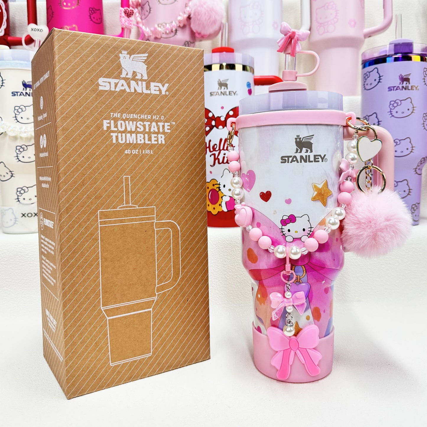 🔥40 OZ Stanley Tumbler Sanrio Hello Kitty Co-branded collection withAccessories，MixWholesale Available,Constantly Updated.