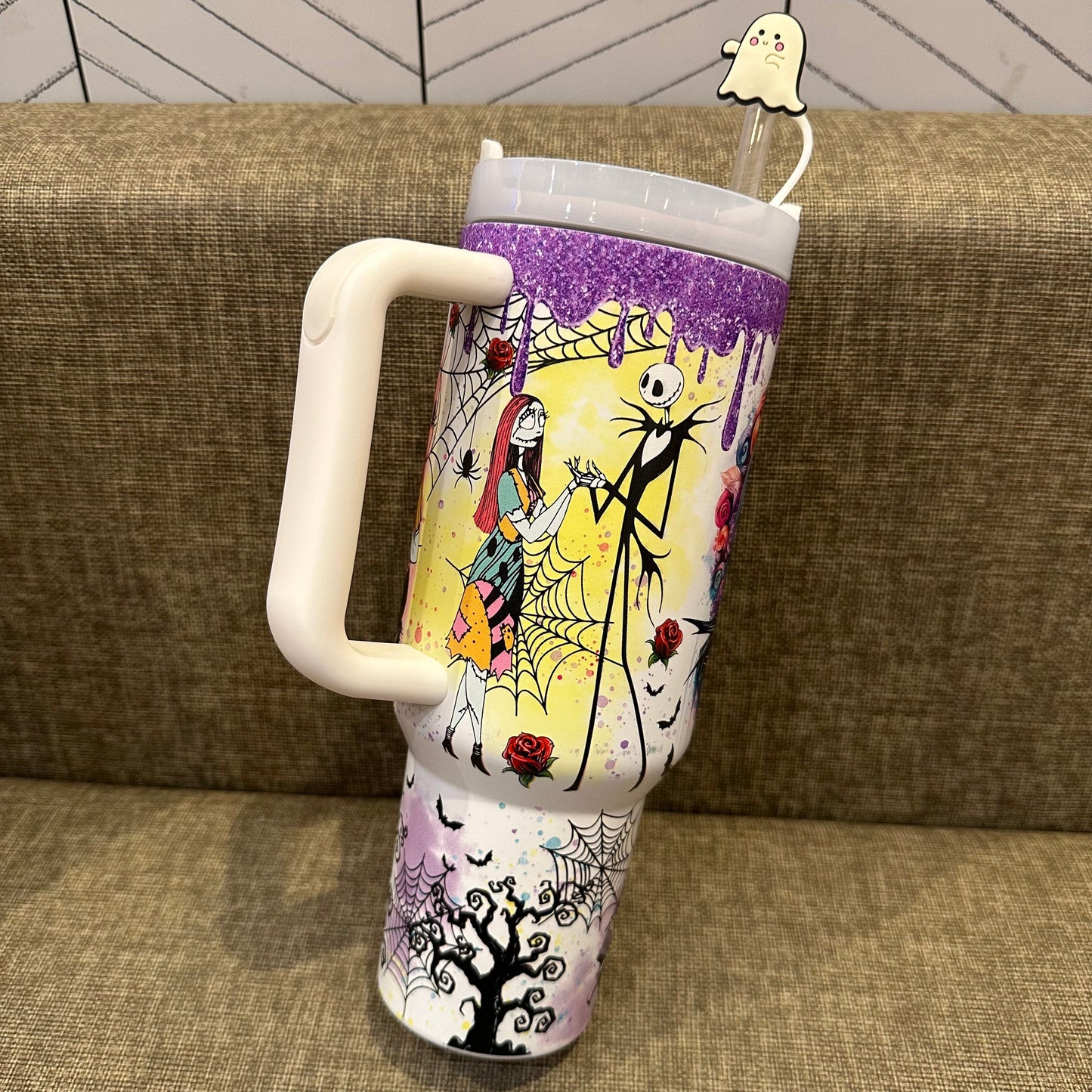 🔥40oz Sally x Jack Skellington Tumbler Noctilucent 🚚Free Shipping
