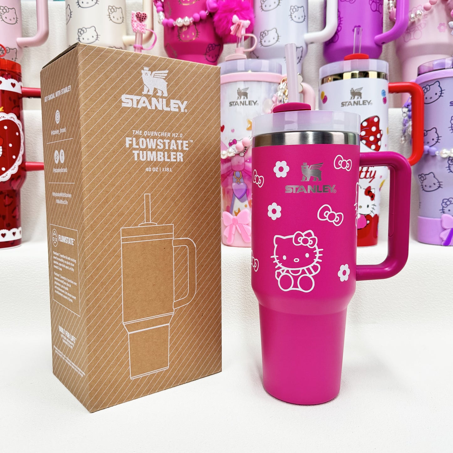 🔥40 OZ Stanley Tumbler Sanrio Hello Kitty Co-branded collection withAccessories，MixWholesale Available,Constantly Updated.