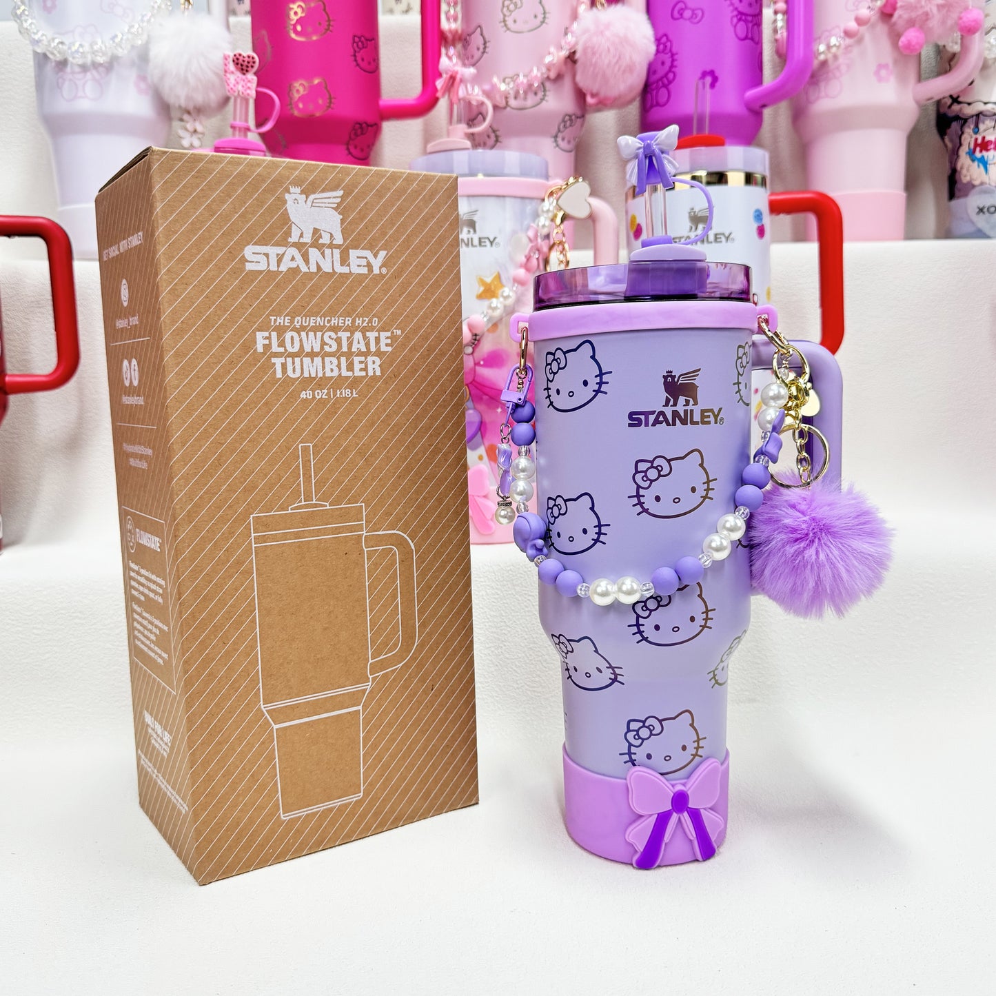 🔥40 OZ Stanley Tumbler Sanrio Hello Kitty Co-branded collection withAccessories，MixWholesale Available,Constantly Updated.